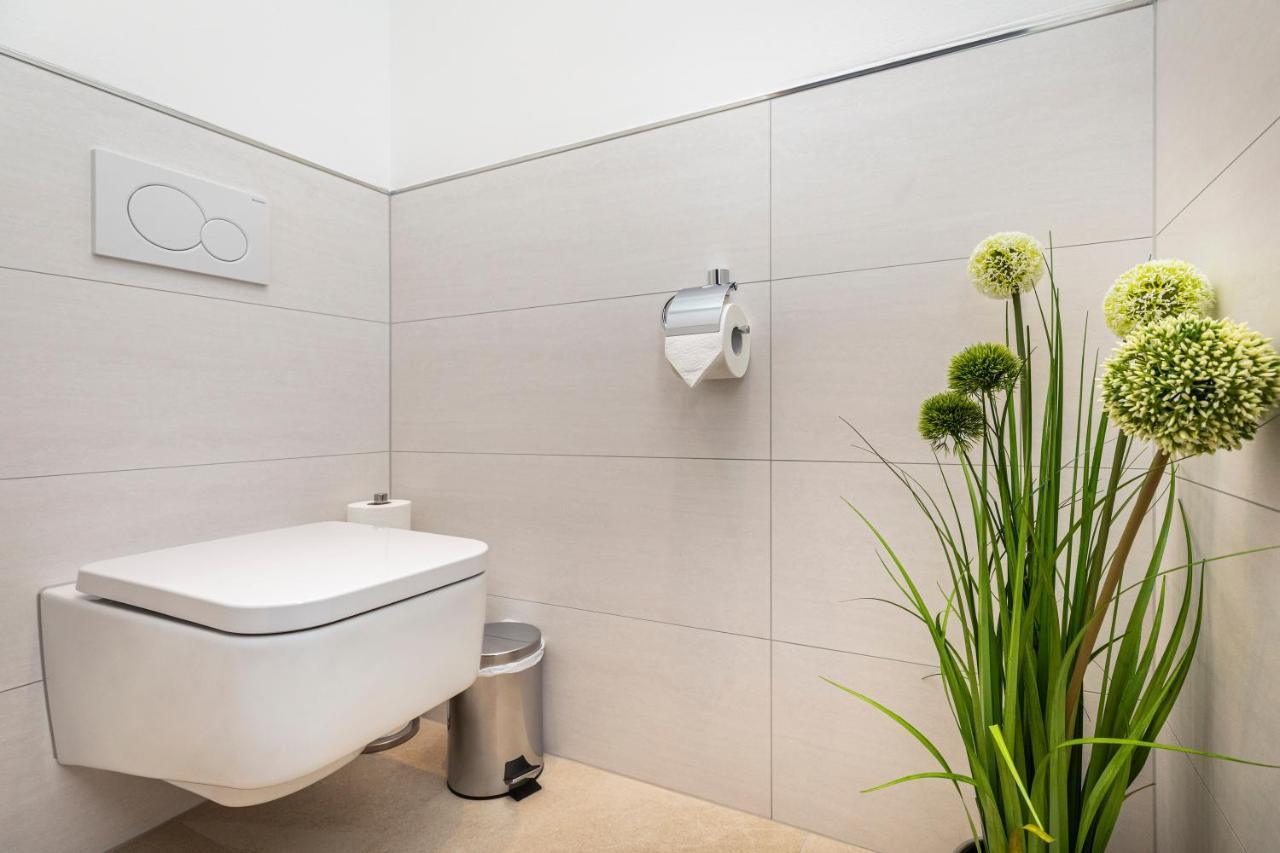 Two-Bedroom Apartment with Balcony,1006969666:JPEG