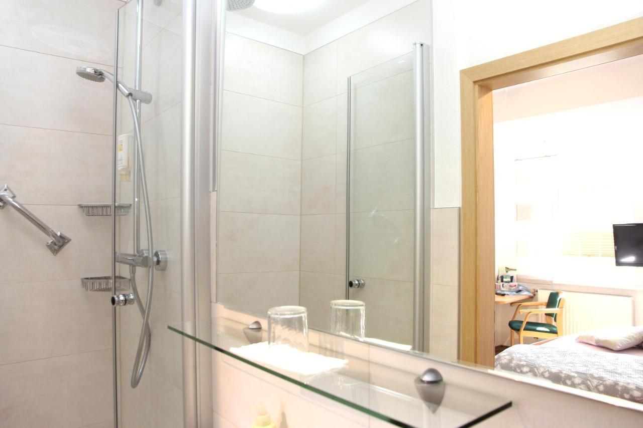 Double Room,758146954:JPEG
