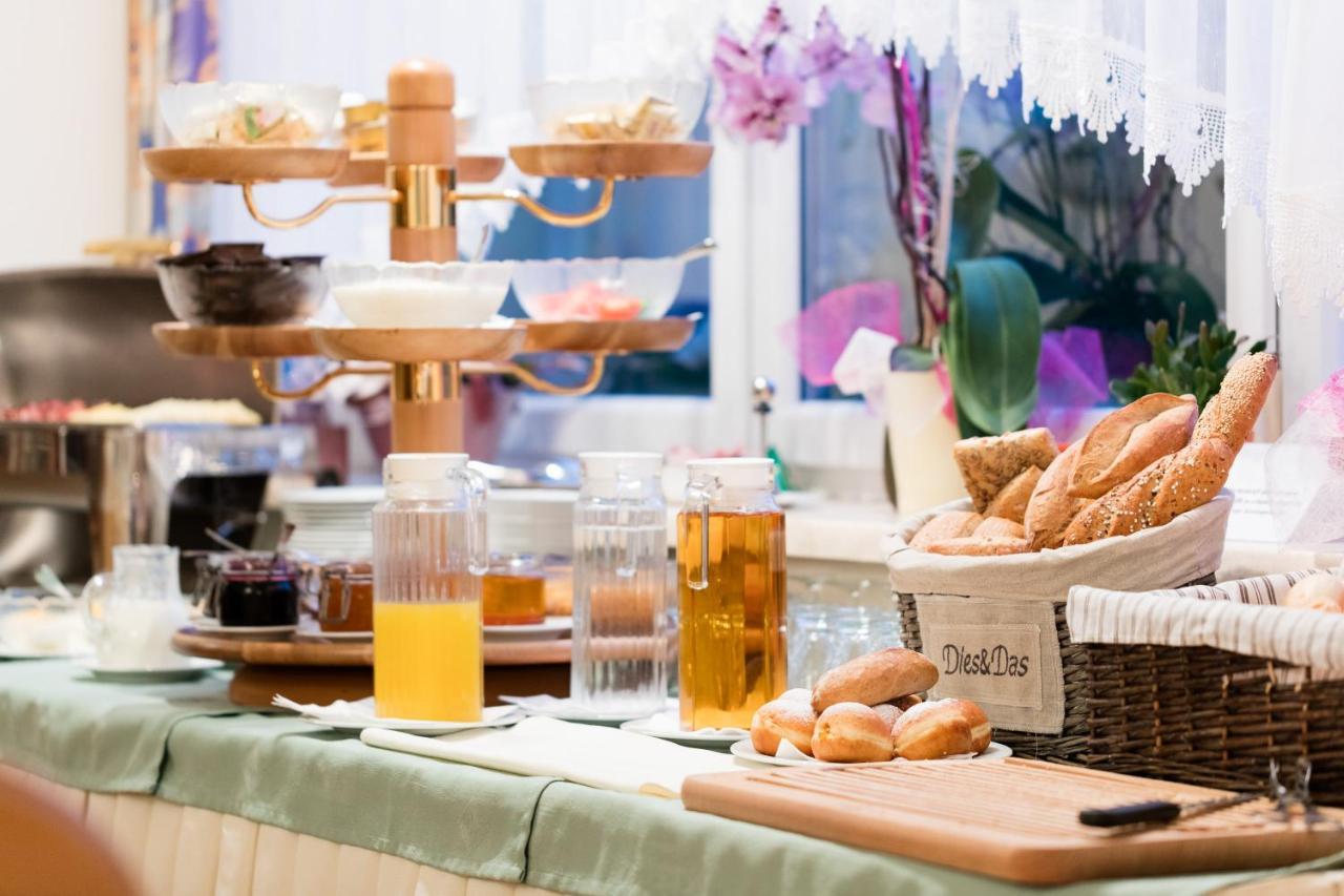 Standard Twin Room,1033817525:JPEG