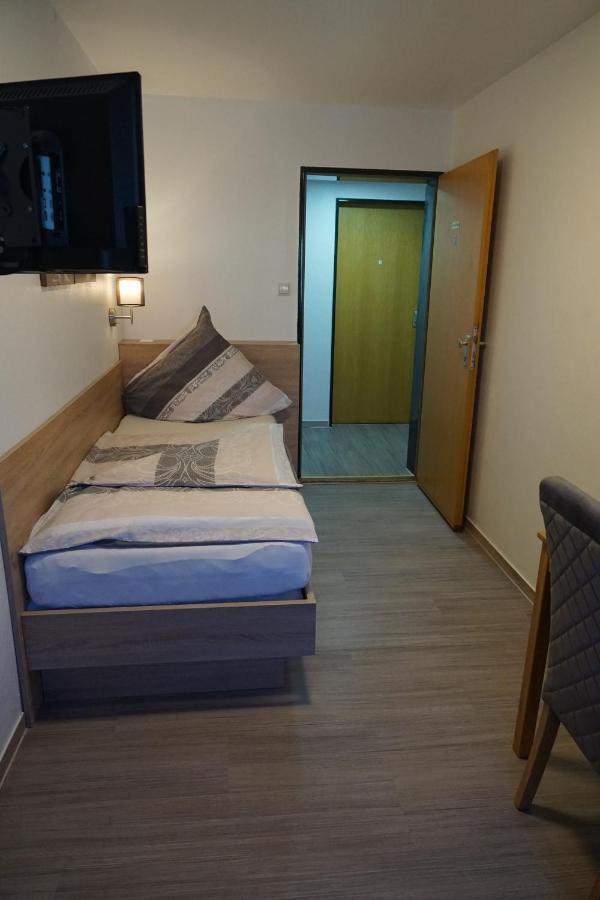 Single Room with Private Bathroom,1046864326:JPEG