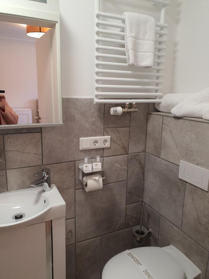 Double Room,1049412073:JPEG