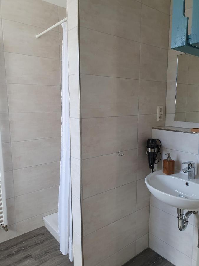Budget Double Room,1058402806:JPEG