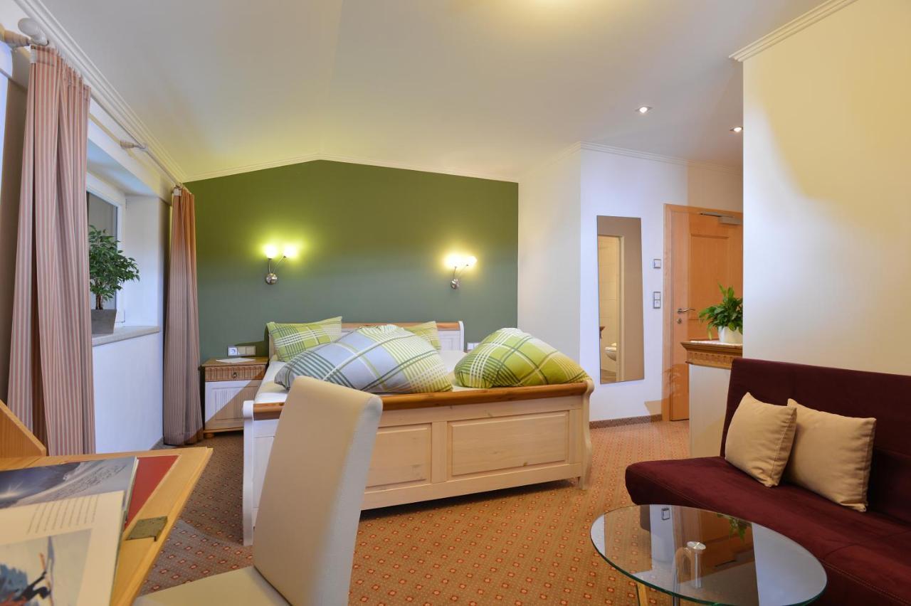 Double Room,1063053472:JPEG