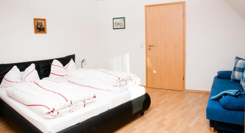 Großes Doppelzimmer