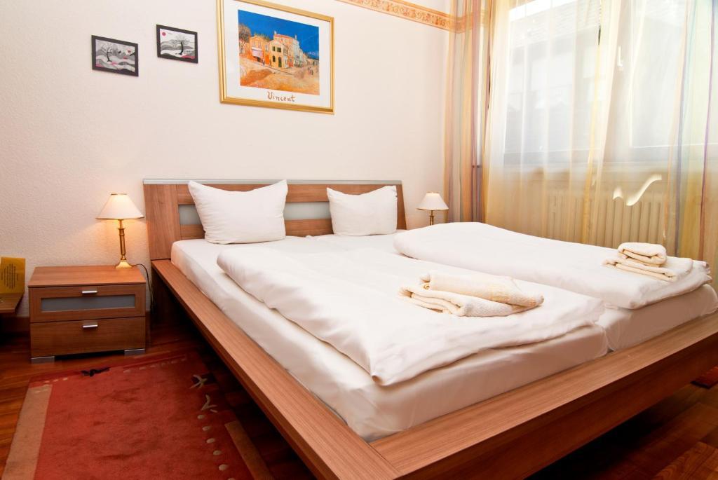 Double Room,11014961:JPEG