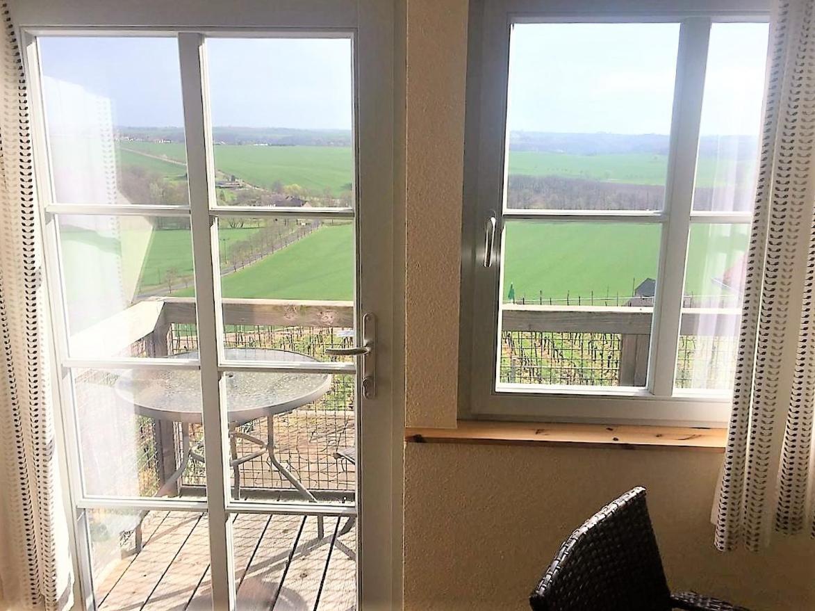 Deluxe Double Room with Balcony,1085173222:JPEG