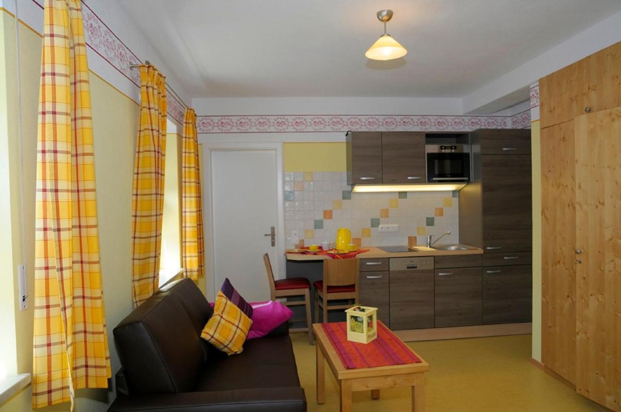 Apartment,1085036017:JPEG