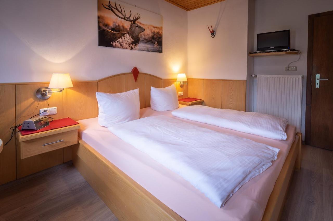 Doppelzimmer mit Balkon