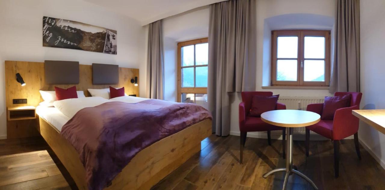 Double Room with Balcony,1104850212:JPEG