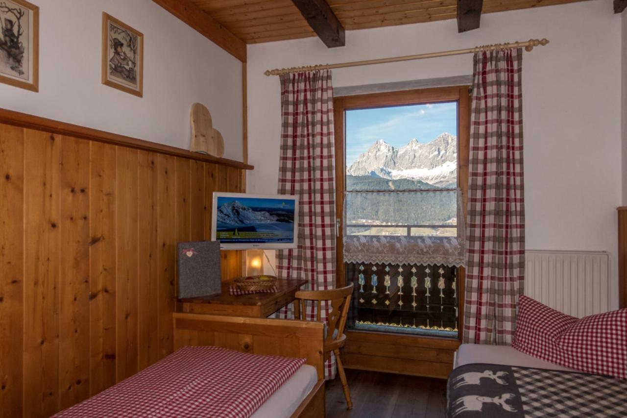 Single Room,1167786301:JPEG
