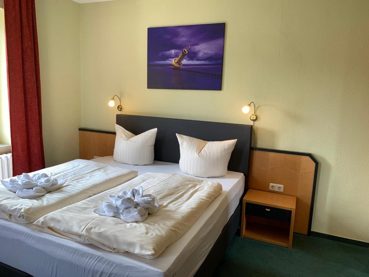 Classic Double Room,1116364455:JPEG