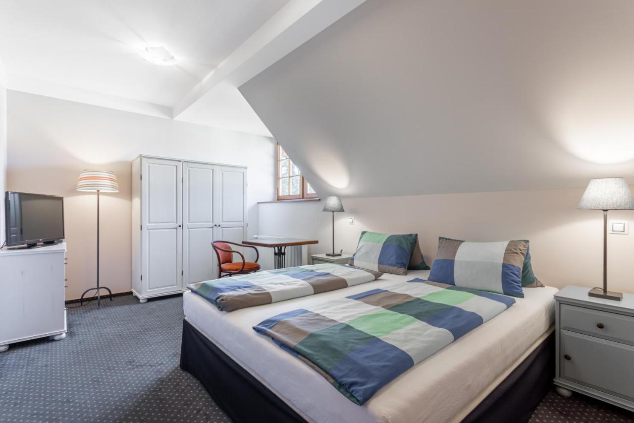 Double Room,1117259184:JPEG