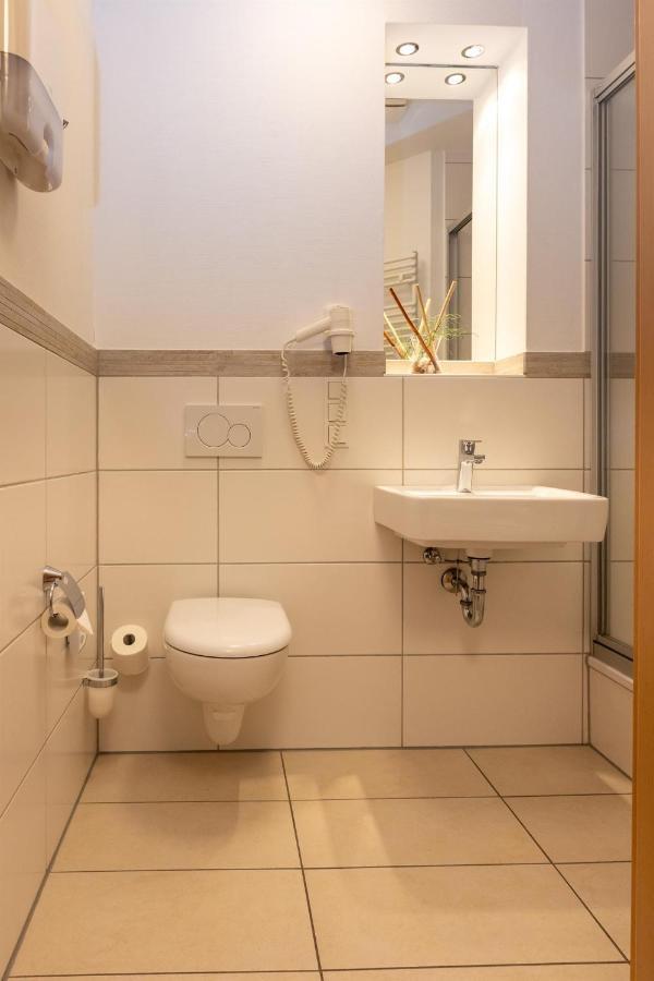 Standard Doppelzimmer mit Gemeinschaftsbad