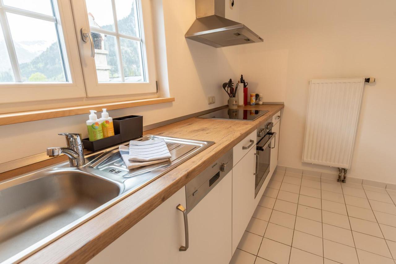 Apartment with Mountain View,1145394859:JPEG