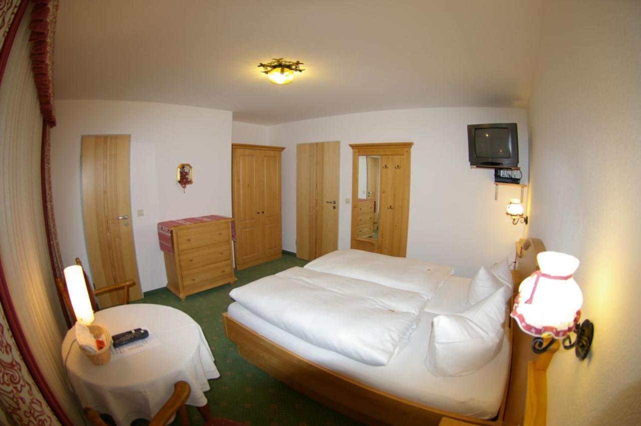 Doppelzimmer mit Bergblick