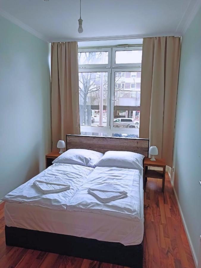 Deluxe Apartment,1193047642:JPEG