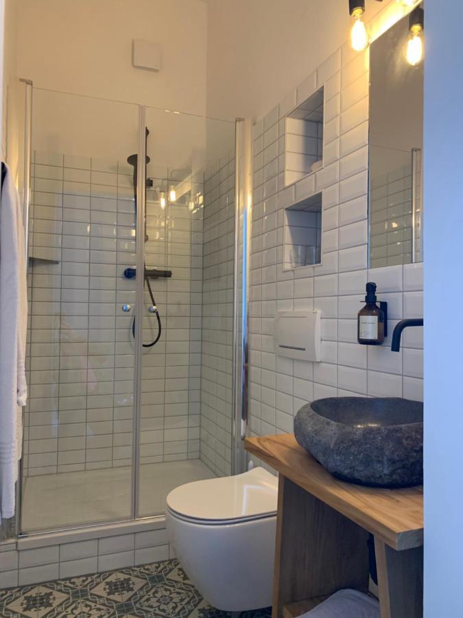 Double Room with Balcony,1196887201:JPEG