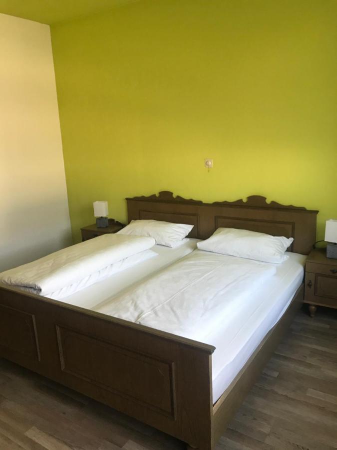 Basic Dreibettzimmer