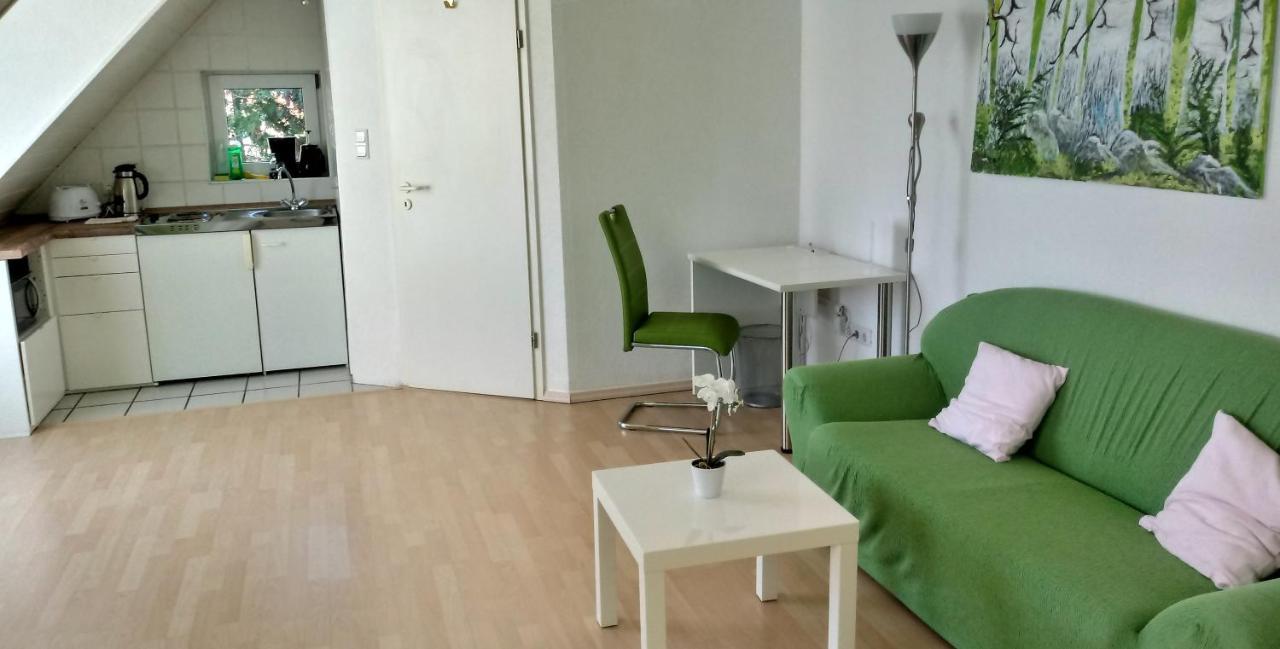 Studio with Balcony,1244739379:JPEG