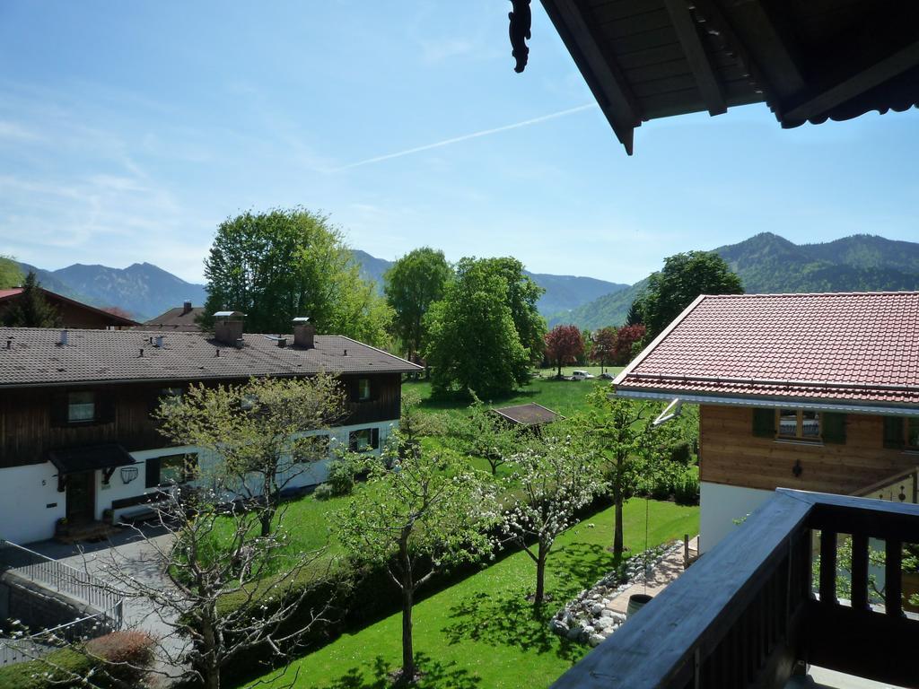 Apartment mit 1 Schlafzimmer - 1. Etage links