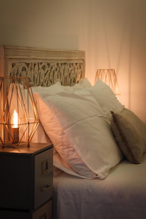 Small Double Room,1322733274:JPEG