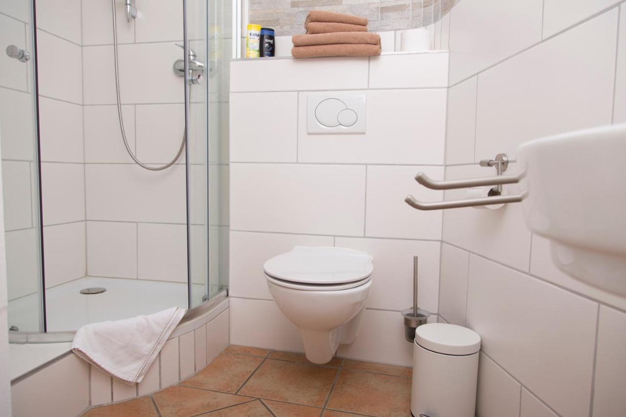 Twin Room,1362295001:JPEG