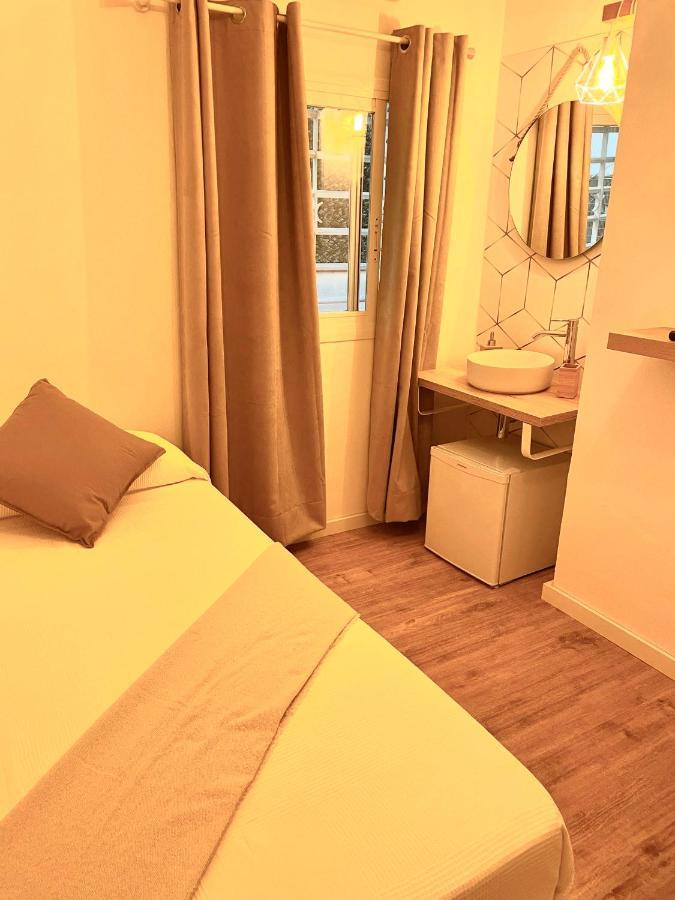 Standard Single Room,1369467491:JPEG