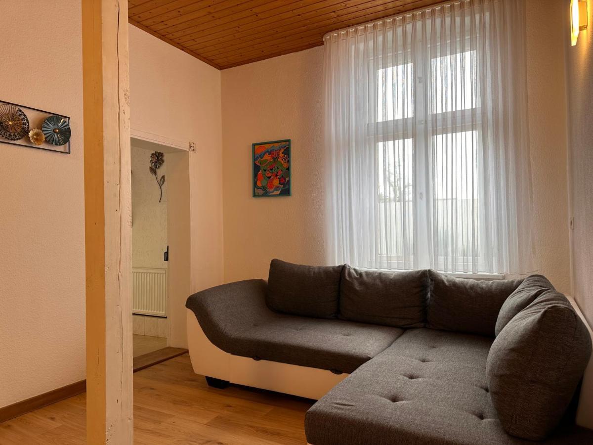 Standard Suite,1371831653:JPEG