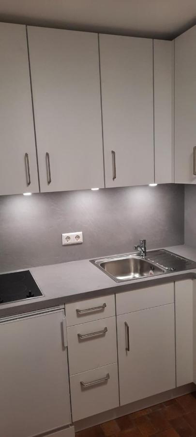 Apartment with Mountain View,1538128918:JPEG