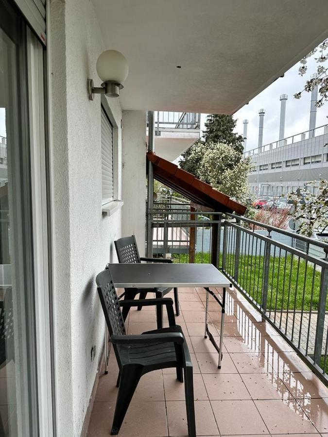 Dreibettzimmer mit eigenem Bad