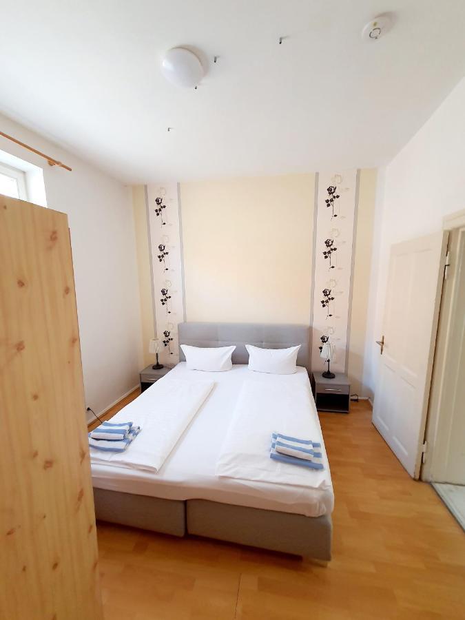 Apartment 9,1421062833:JPEG