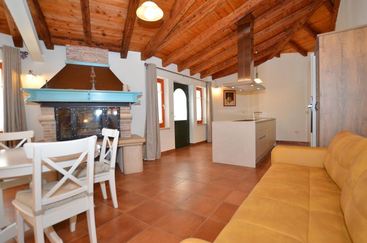 One-Bedroom House,1463142430:JPEG