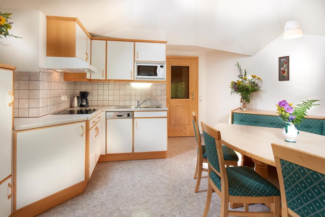 Two-Bedroom Apartment,1559494072:JPEG