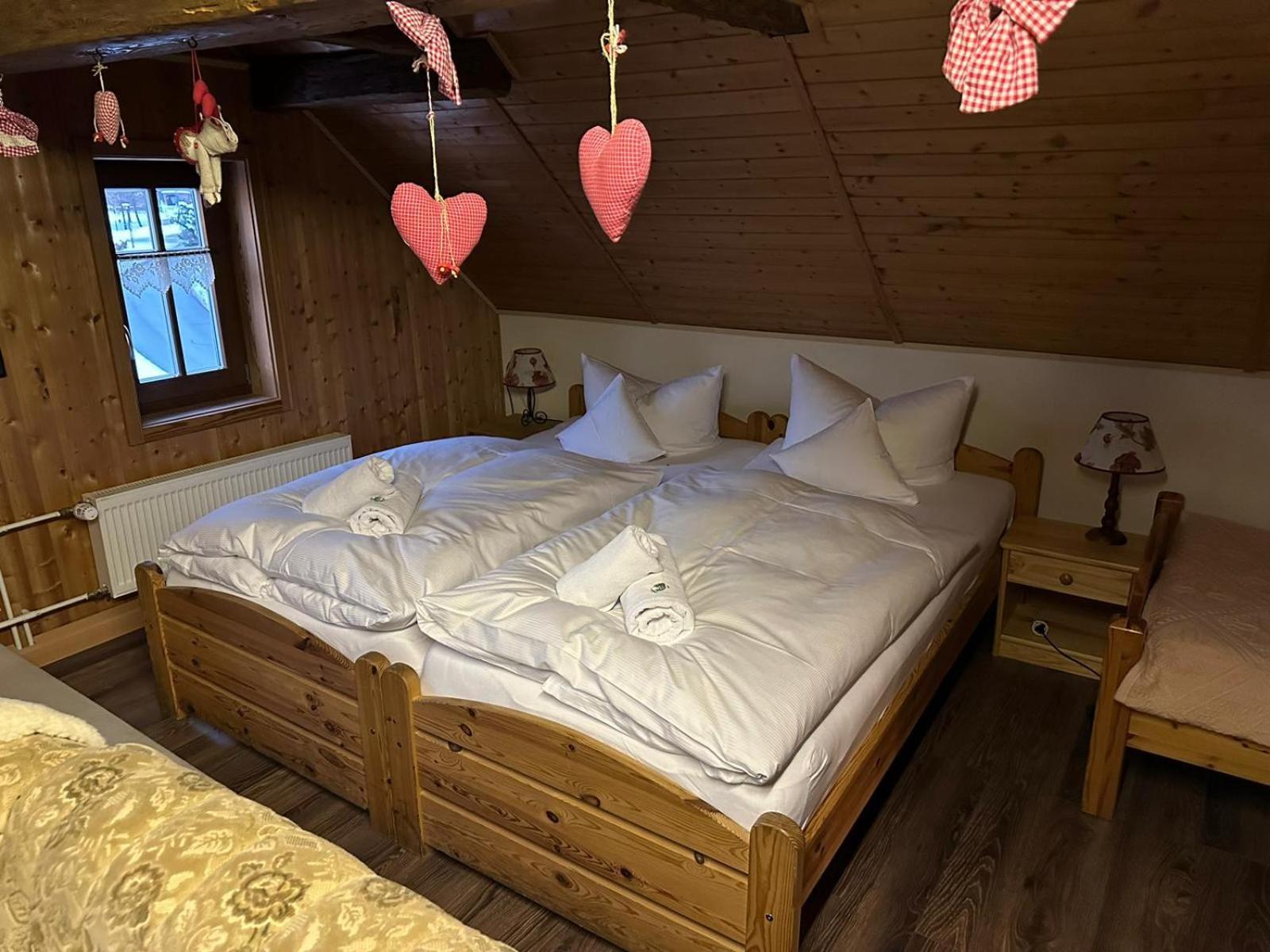 Dreibettzimmer