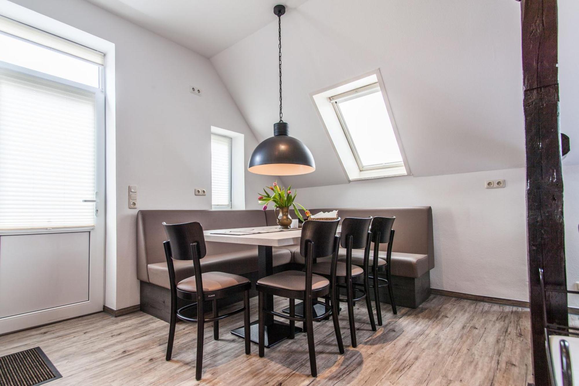 Superior Apartment Terrace,1479714326:JPEG