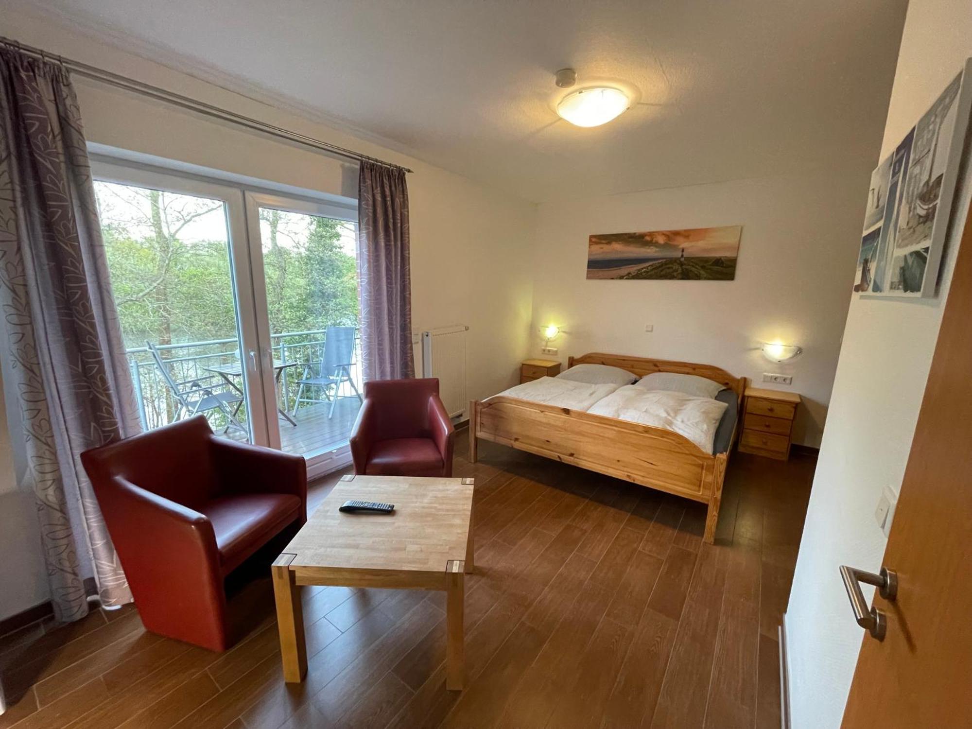 Doppelzimmer mit Balkon