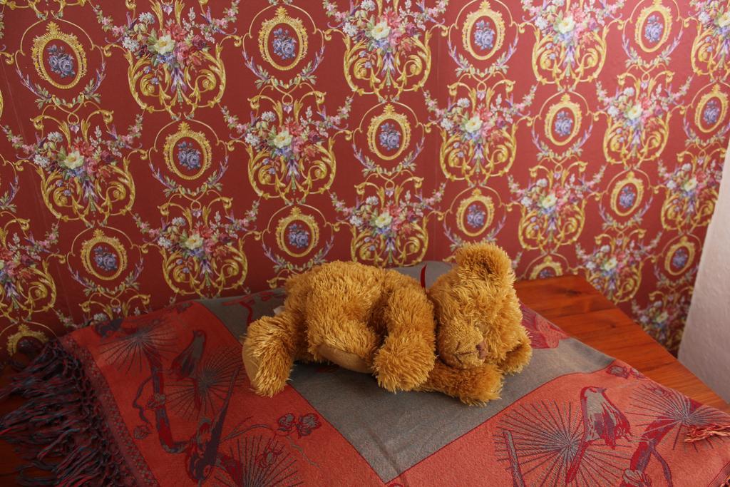 Doppel-/Zweibettzimmer mit Bad