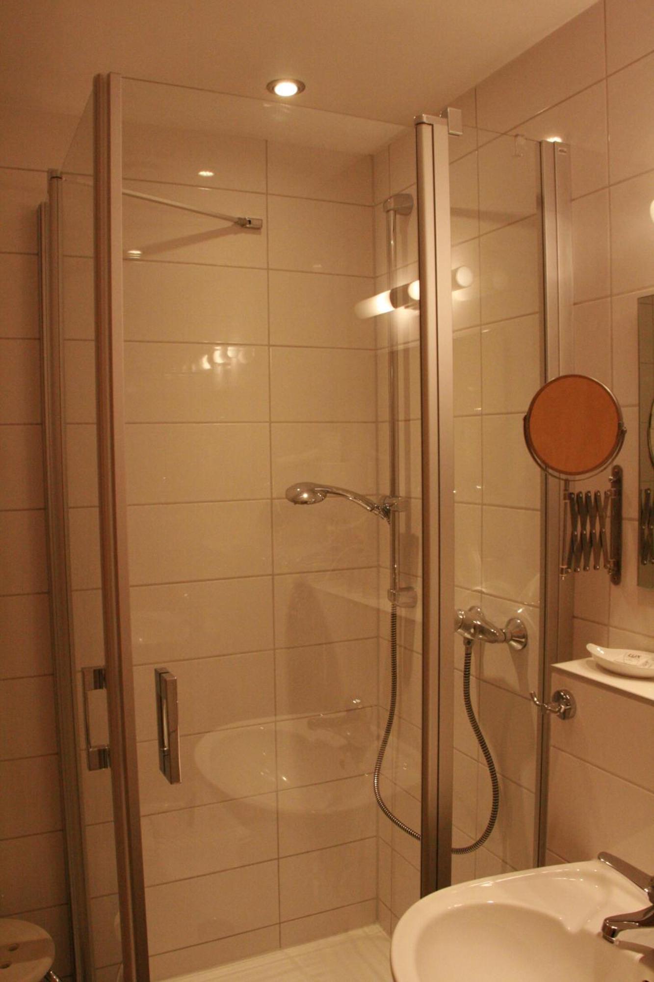 Double Room with Private Bathroom,1592081011:JPEG