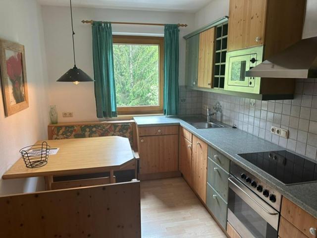 One-Bedroom Apartment,1595400095:JPEG