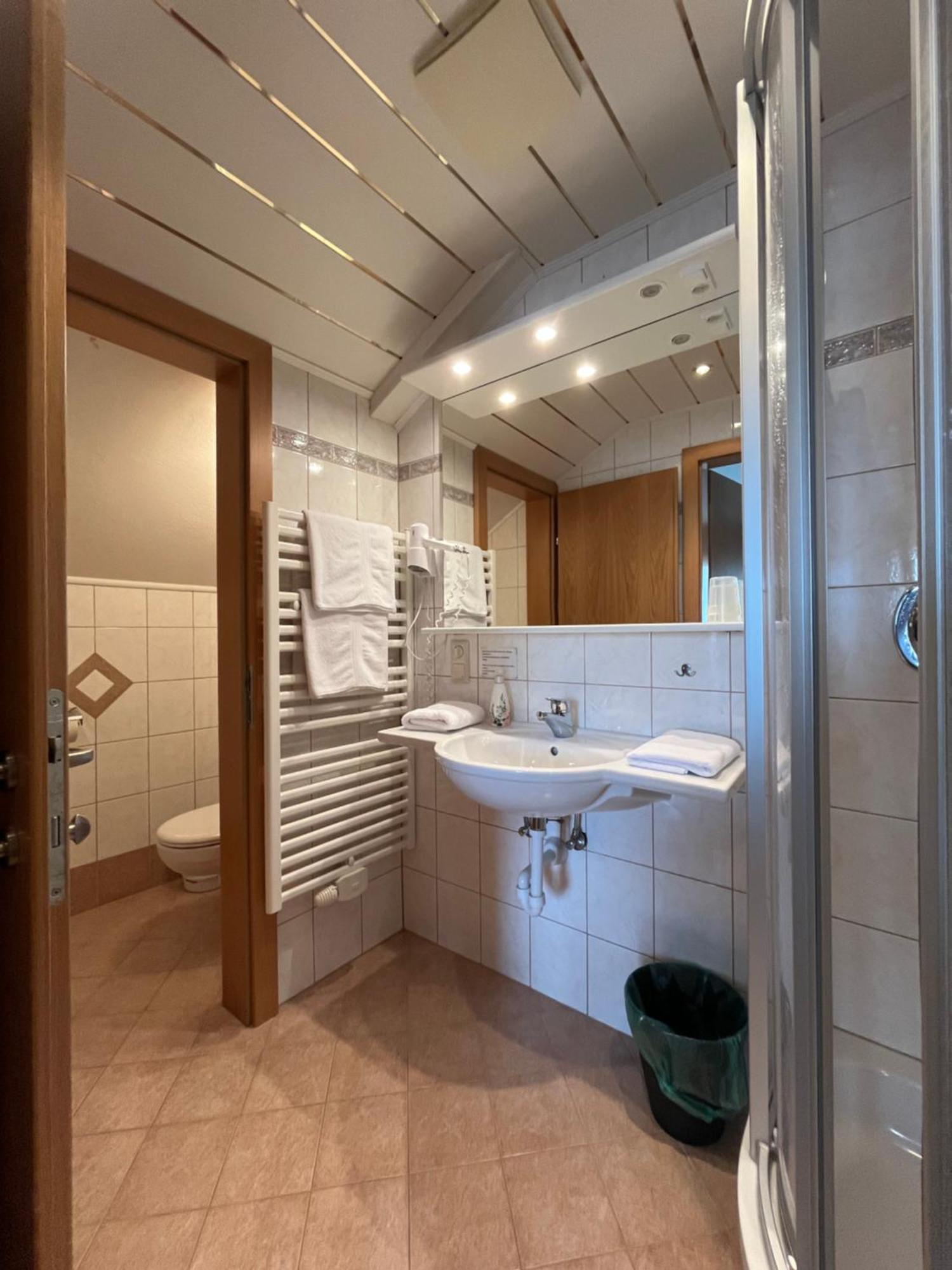 Triple Room,1596873841:JPEG