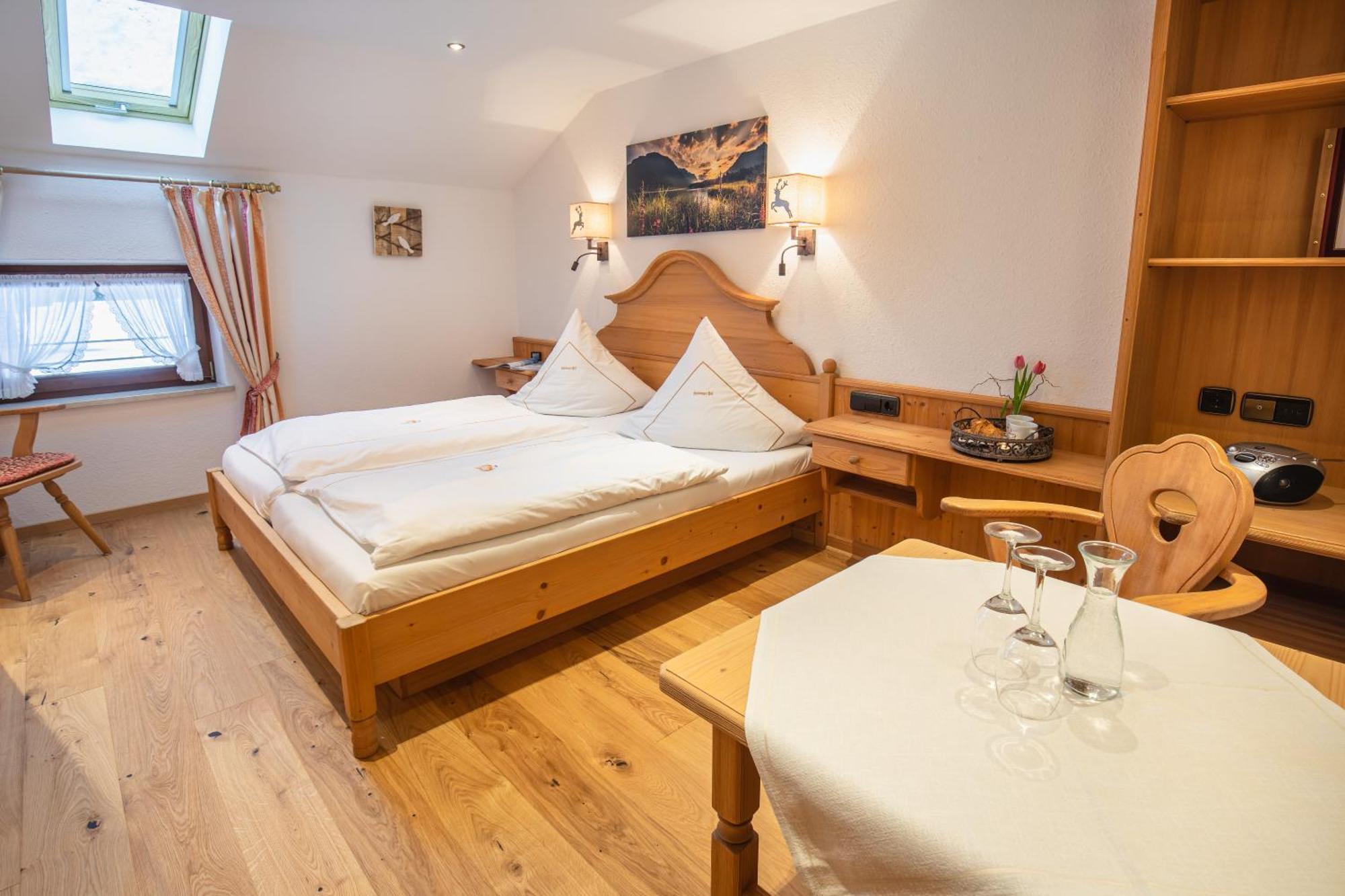 Standard Double Room,1600270599:JPEG