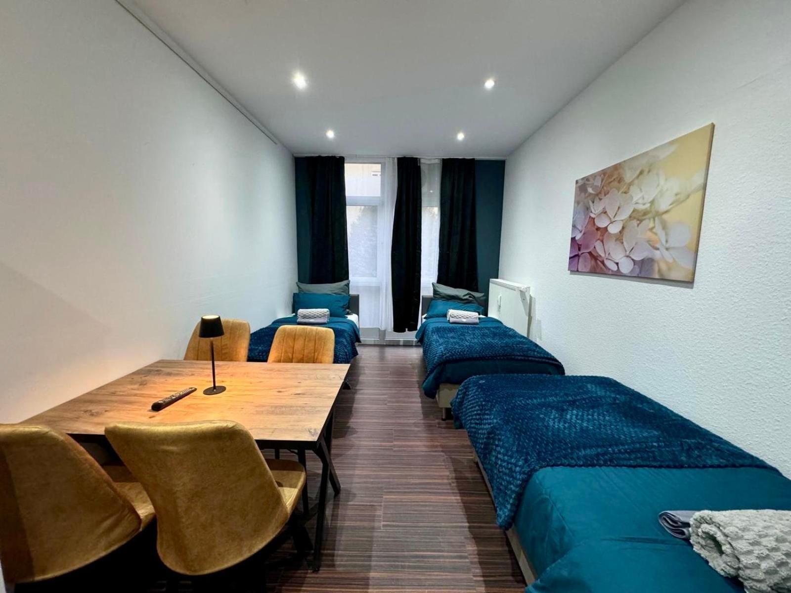 Familienzimmer mit Gemeinschaftsbad