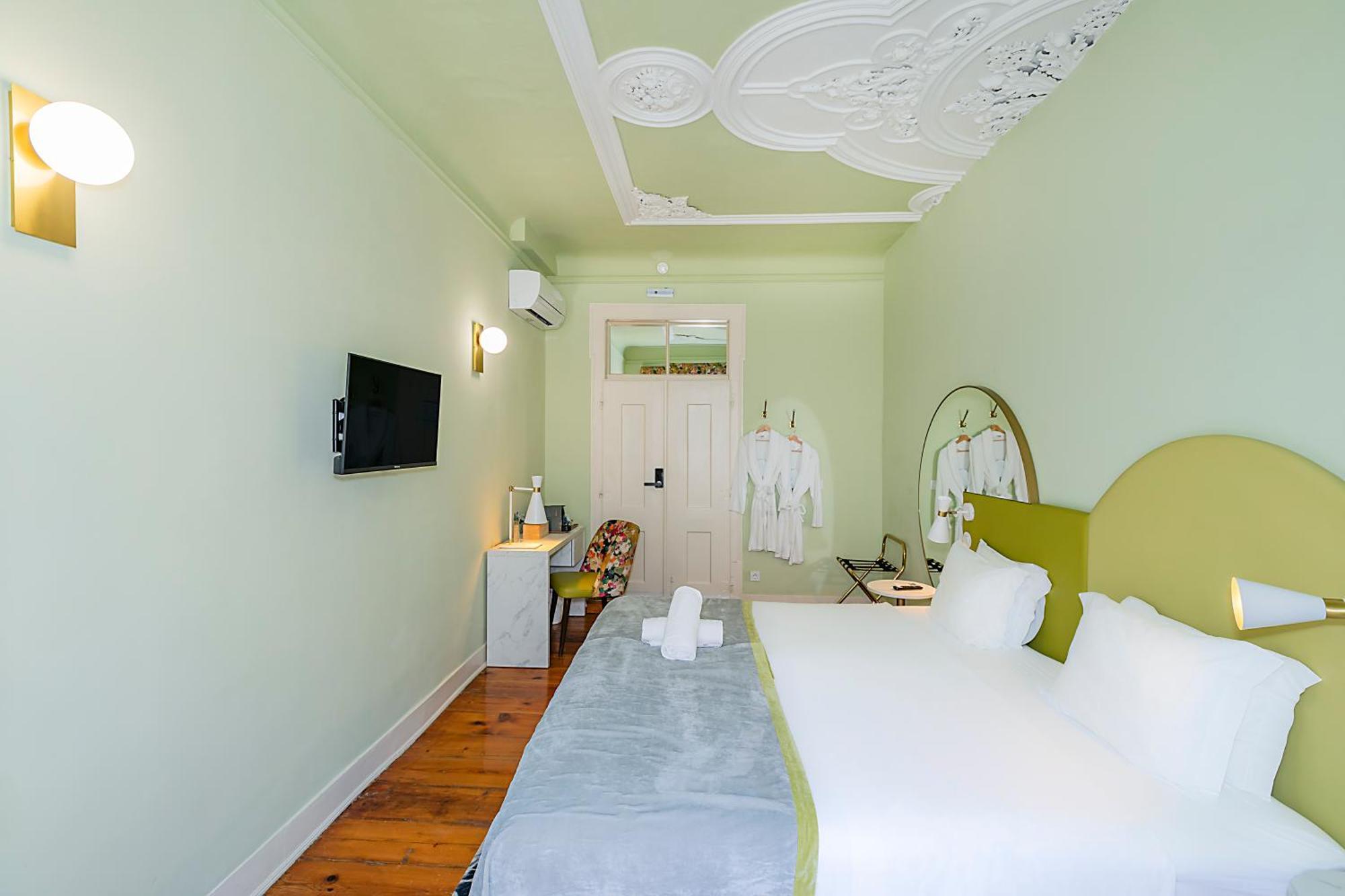 Twin Room with Private External Bathroom,1636831265:JPEG