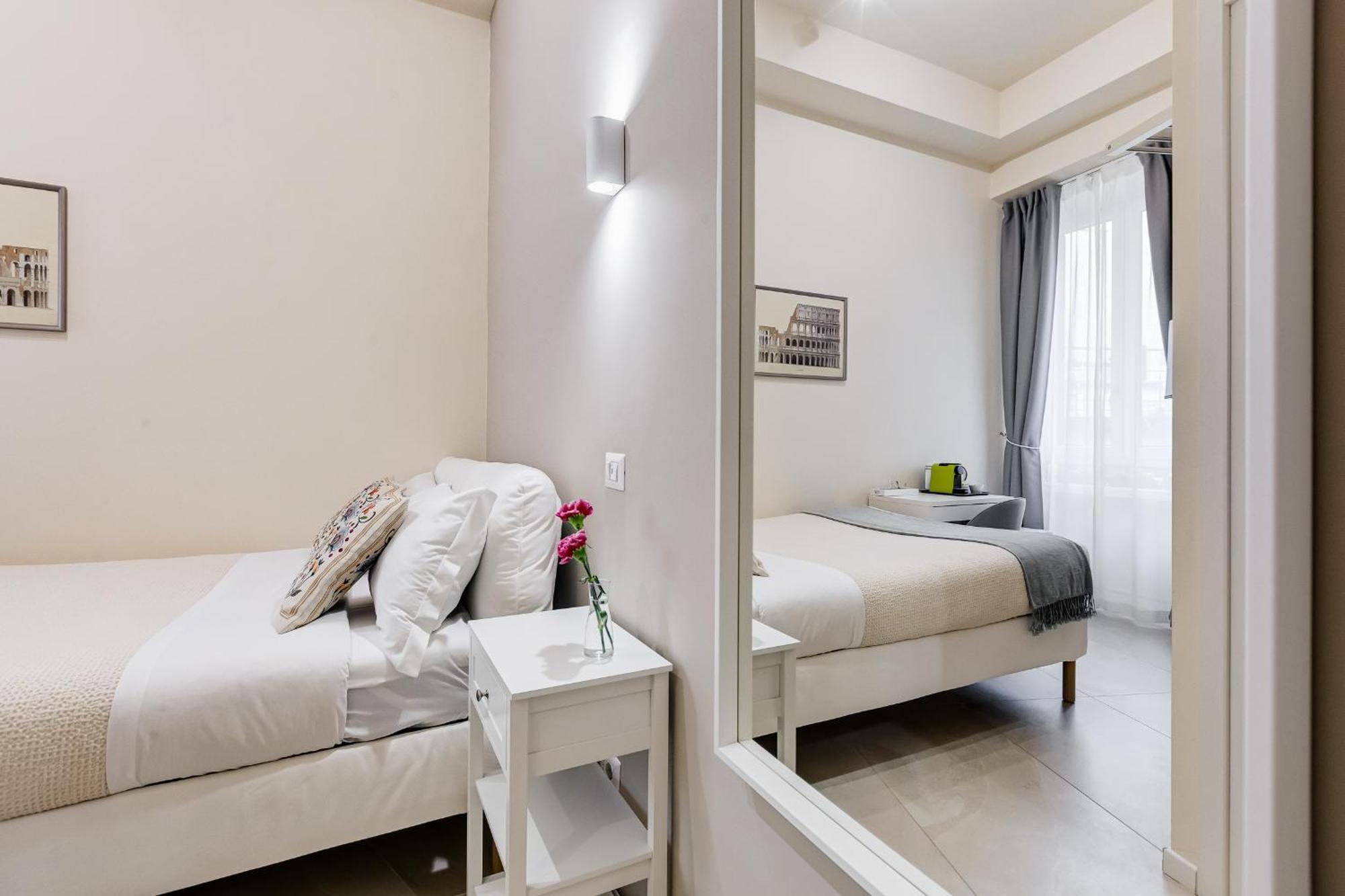 Small Double Room,1647869210:JPEG