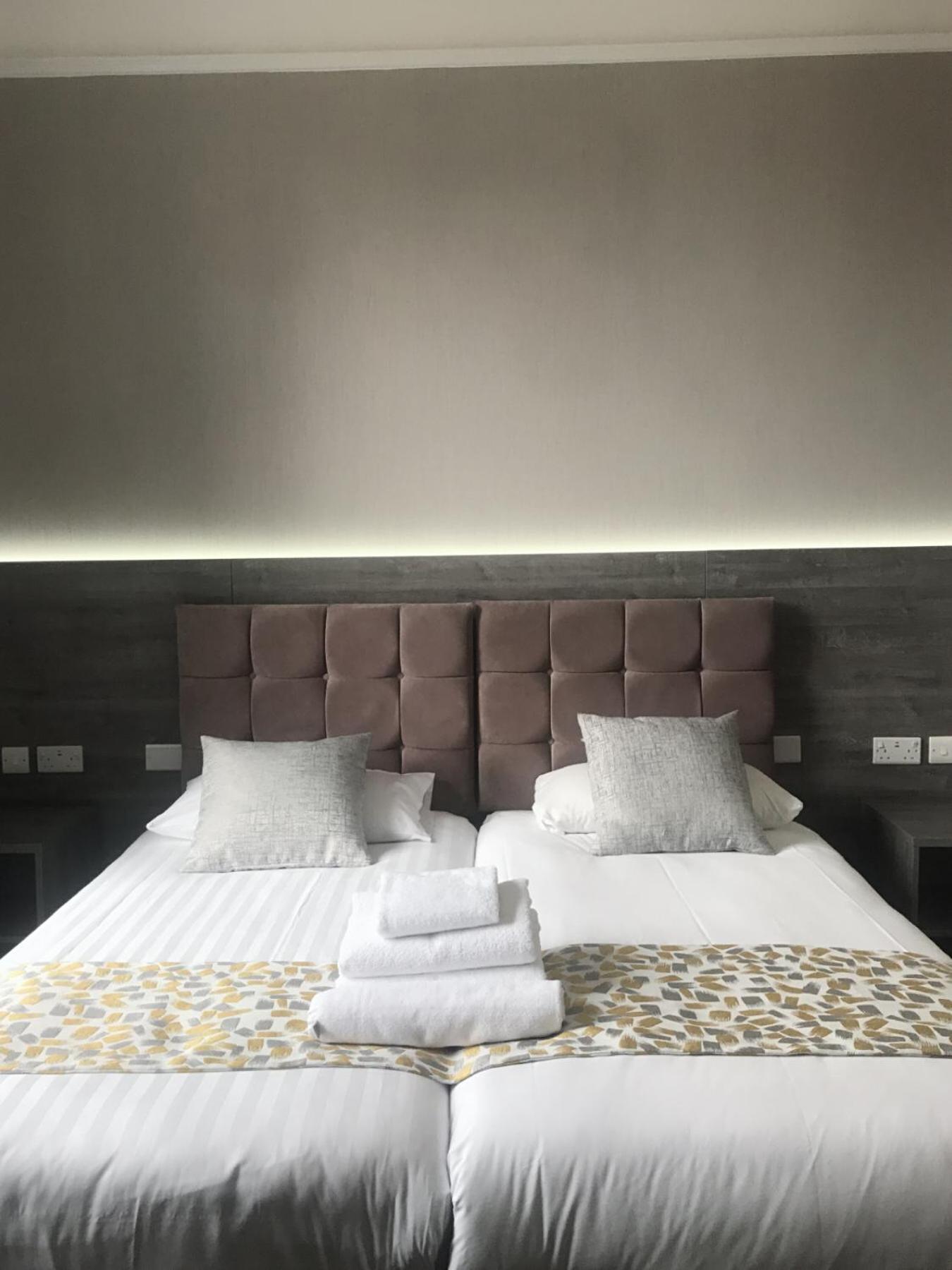 Large Double or Twin Room,1655291568:JPEG