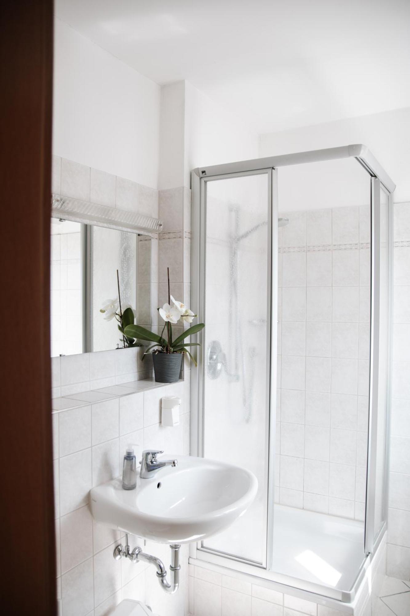 Standard Double Room,1656161524:JPEG