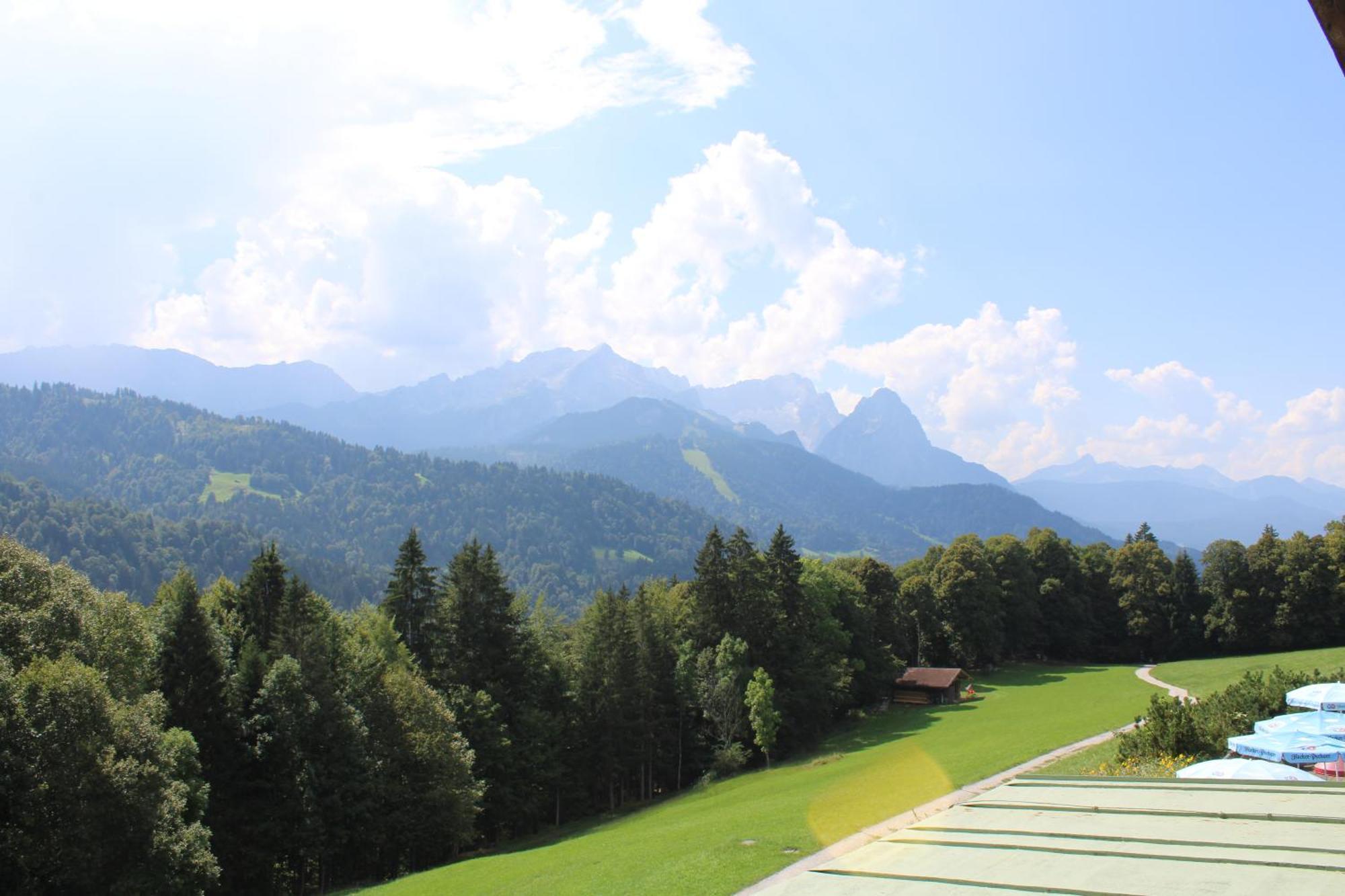 Double Room with Mountain View,1679784255:JPEG