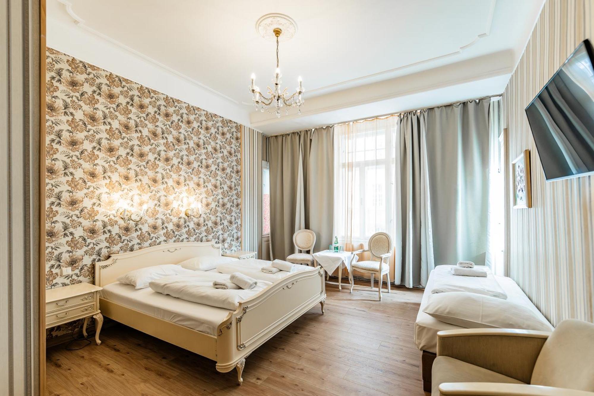 Comfort Triple Room,1690933033:JPEG