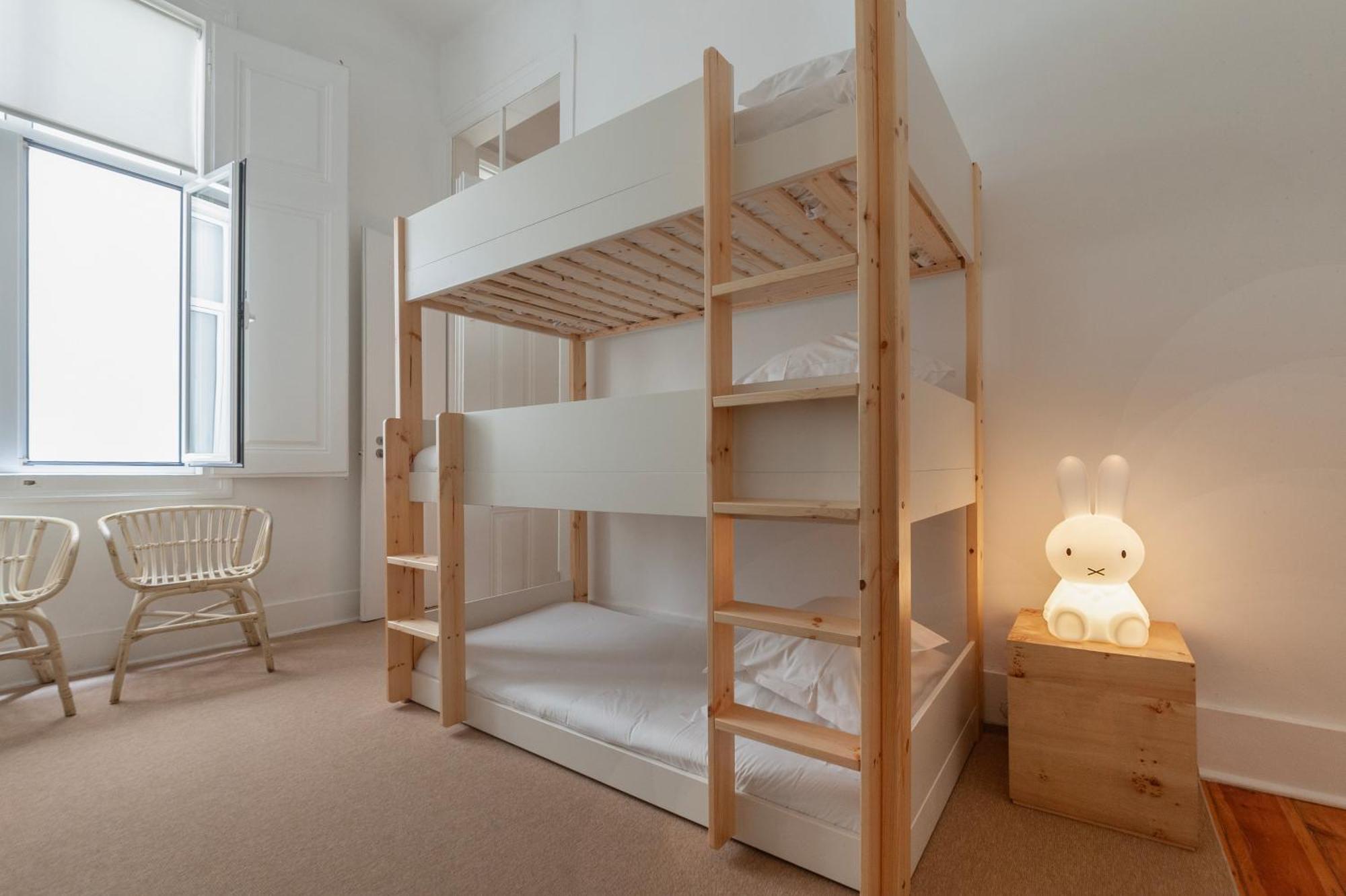 Family Suite with Interior View,1699067731:JPEG