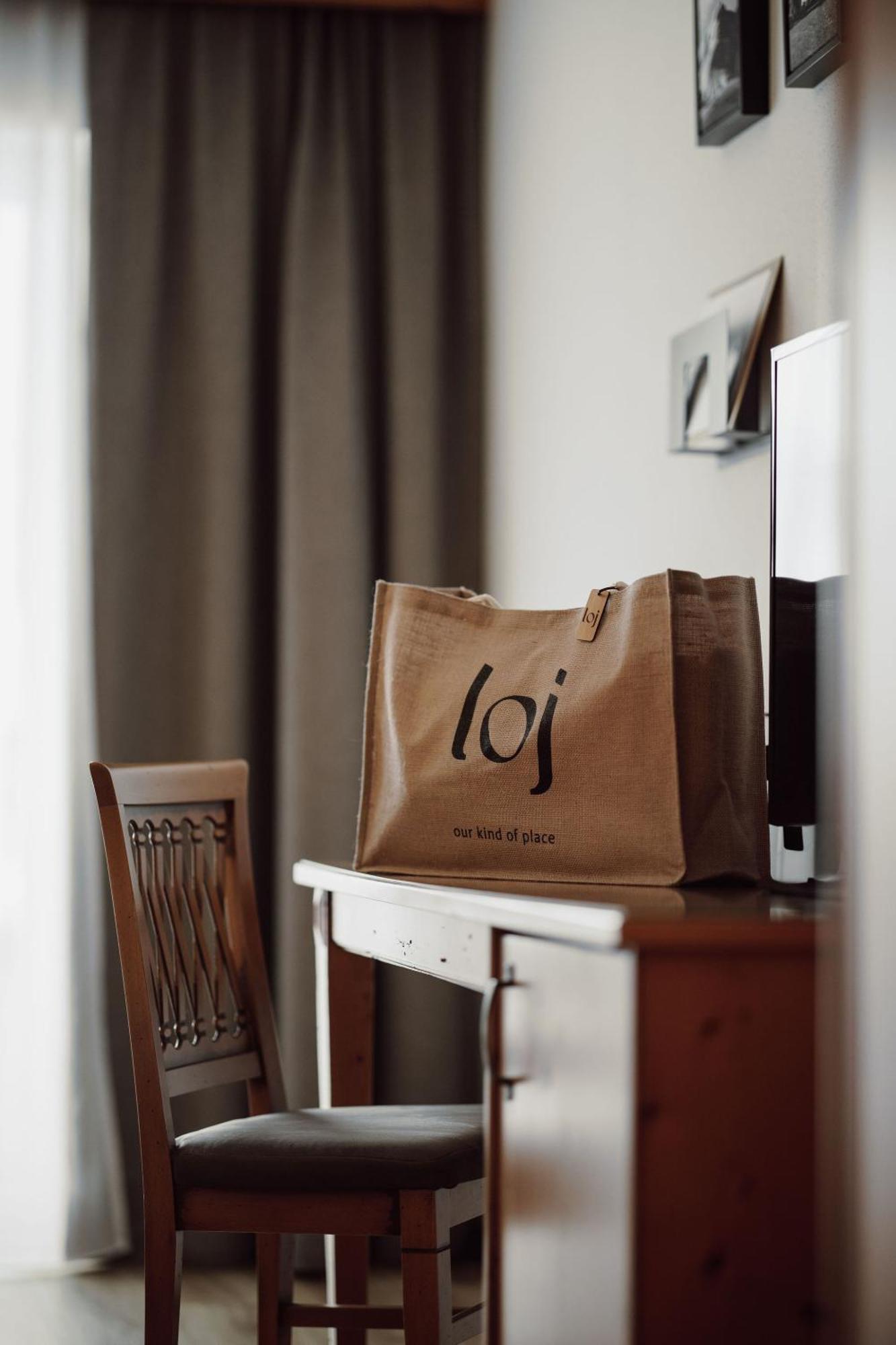 Deluxe Doppel-/Zweibettzimmer